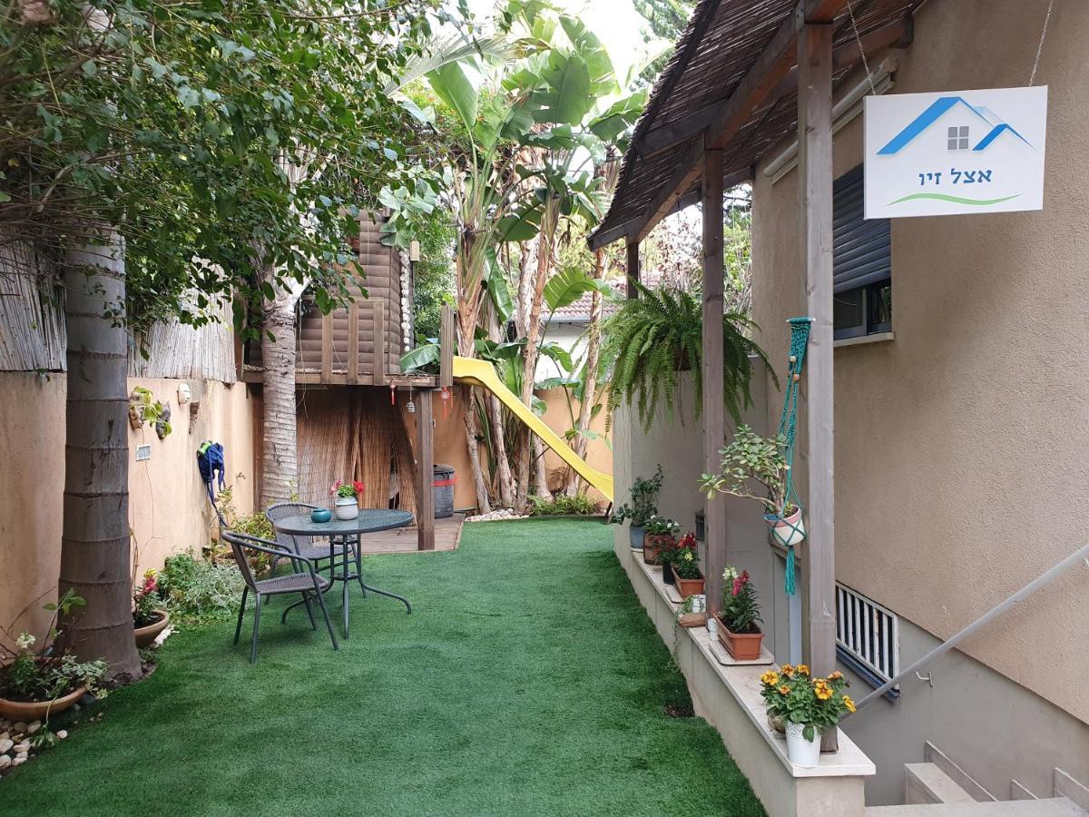 Apartmán אצל זיו Ramat Gan Exteriér fotografie